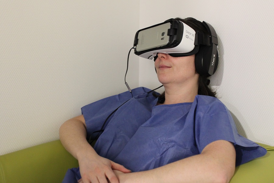 en pleine découverte de la réalité virtuelle