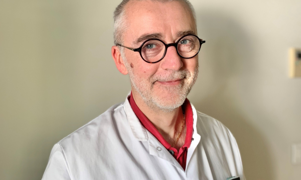 Dr Peyrat Patrice carré 