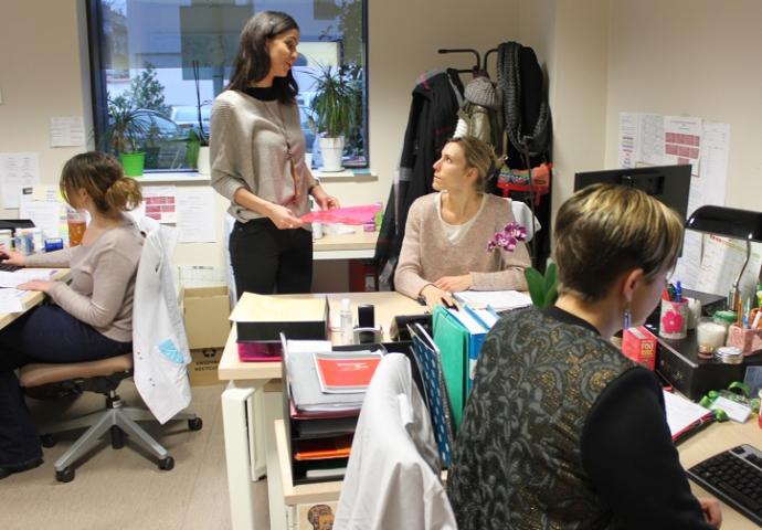 assistantes sociales centre léon bérard