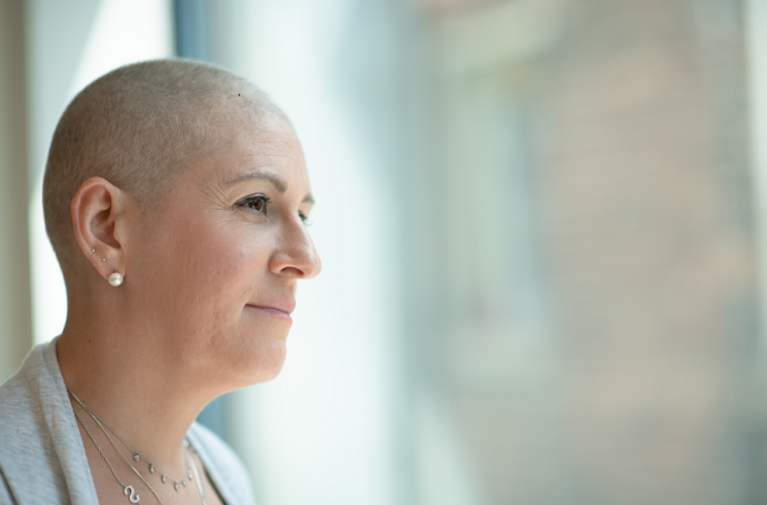 illustration d'une femme atteinte de cancer