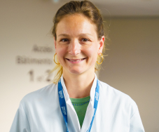 Dr BAUWENS Laurence